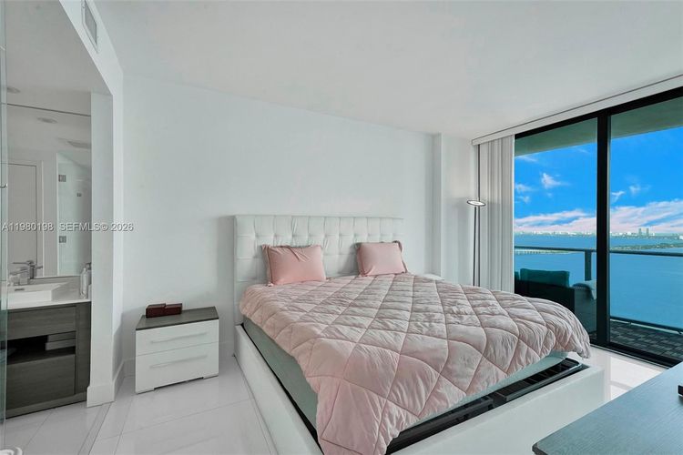 Icon Bay #3403 image #27