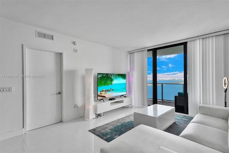 Icon Bay #3403 image #41