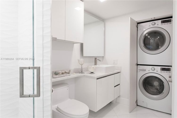 Green Diamond #1007 image #10