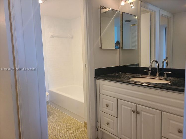 Coronado #705 image #10