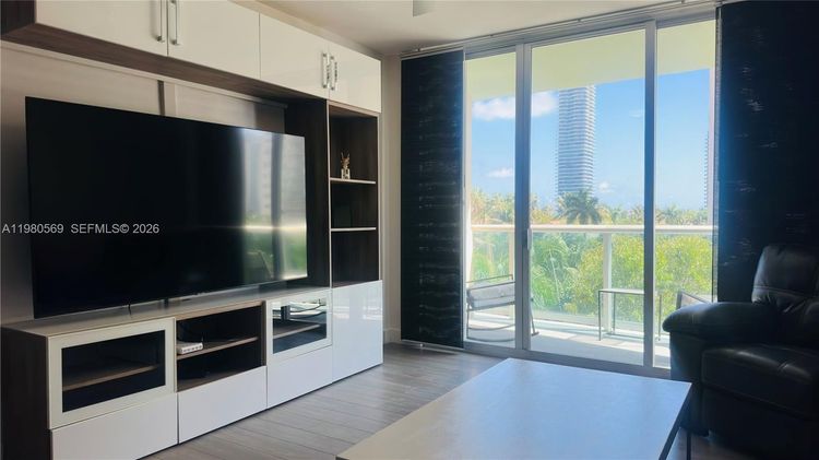 Oceanview #424 image #12