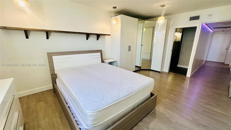 Oceanview #424 image #23