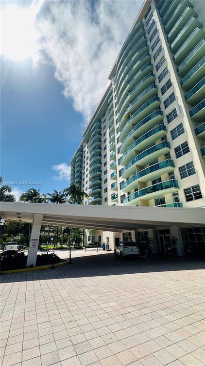 Oceanview #424 image #26