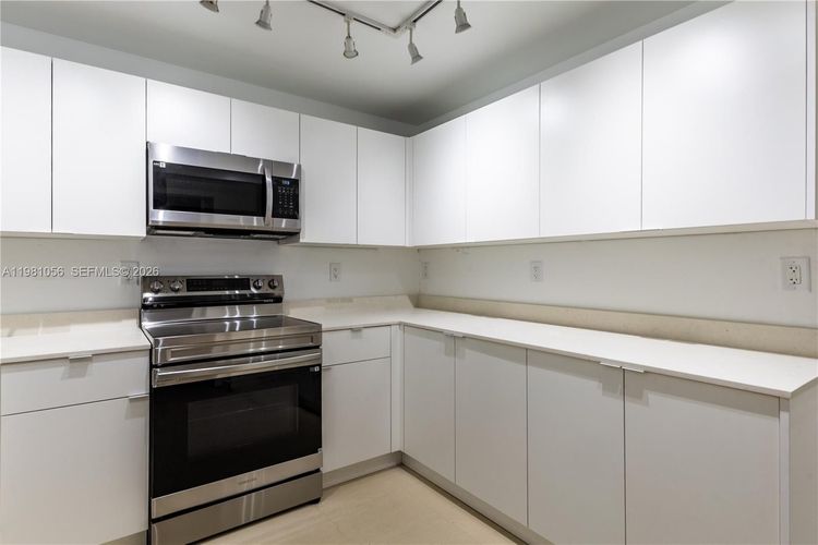 Ocean Village #1013 image #12