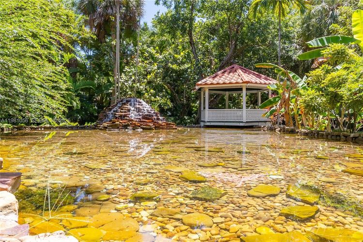 Ocean Village #1013 image #25