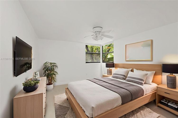 Ocean Village #1013 image #9