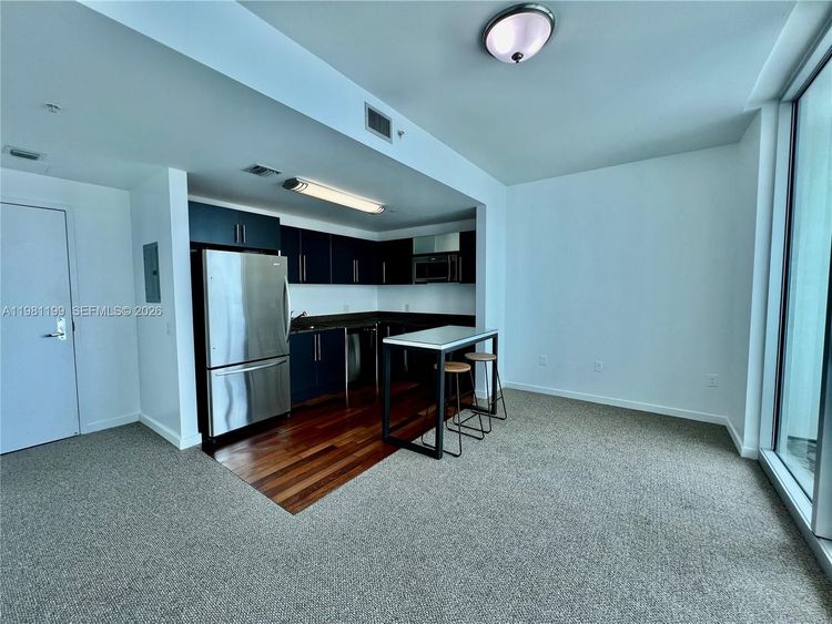 Met1 #2703 image #16