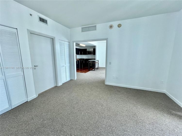 Met1 #2703 image #17