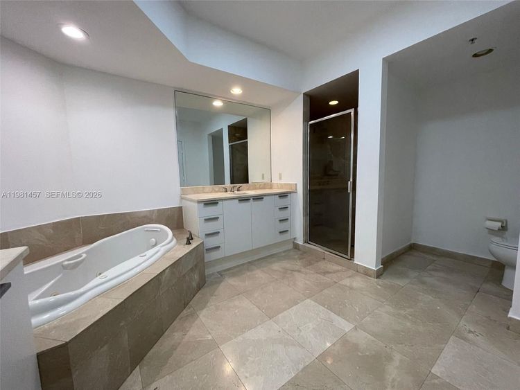 One Fifty One At Biscayne #709 image #21