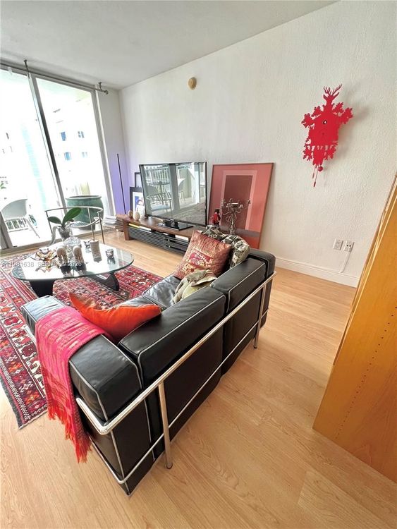 Island Pointe #7N image #12