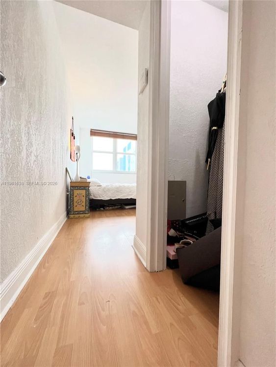 Island Pointe #7N image #28