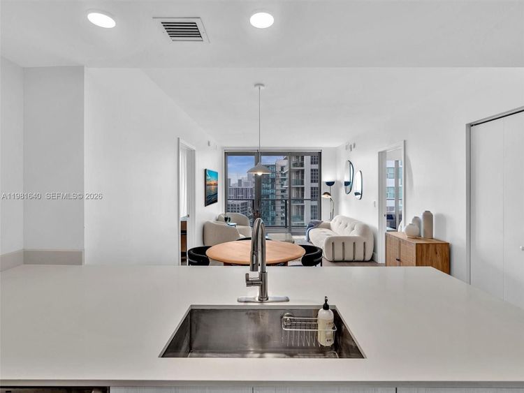 Hyde Midtown #2102 image #14