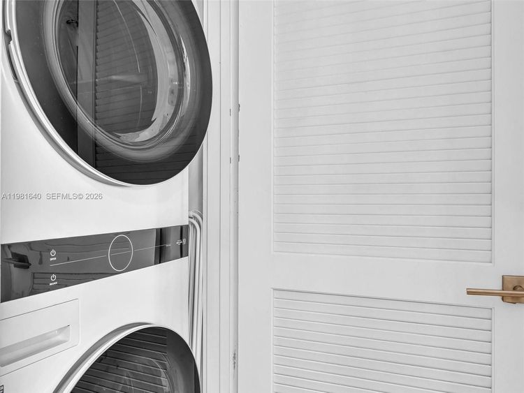 Hyde Midtown #2102 image #17