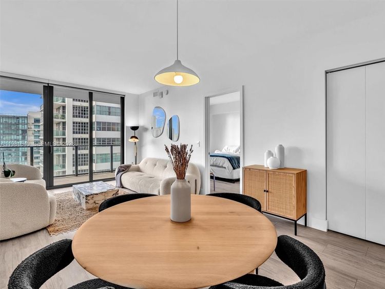 Hyde Midtown #2102 image #24