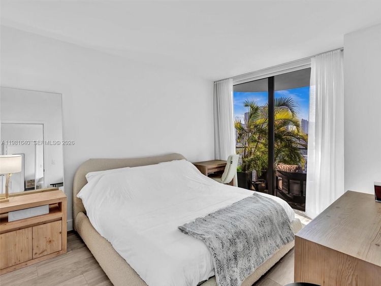 Hyde Midtown #2102 image #41