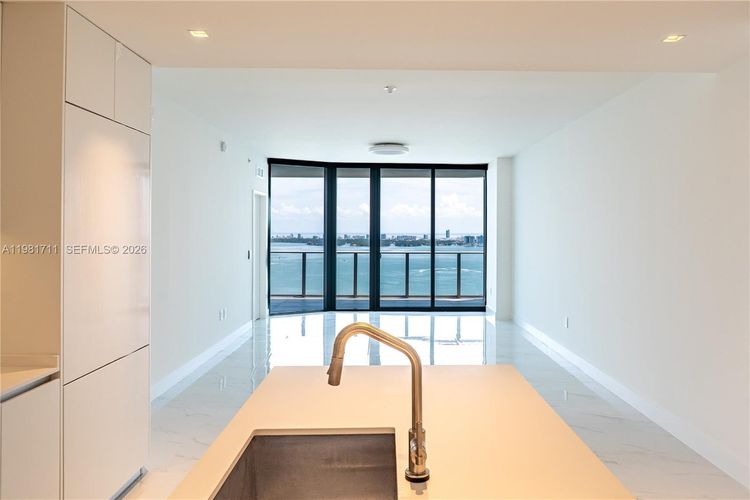 Aria Reserve South Tower #3603 image #17
