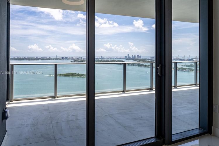 Aria Reserve South Tower #3603 image #22