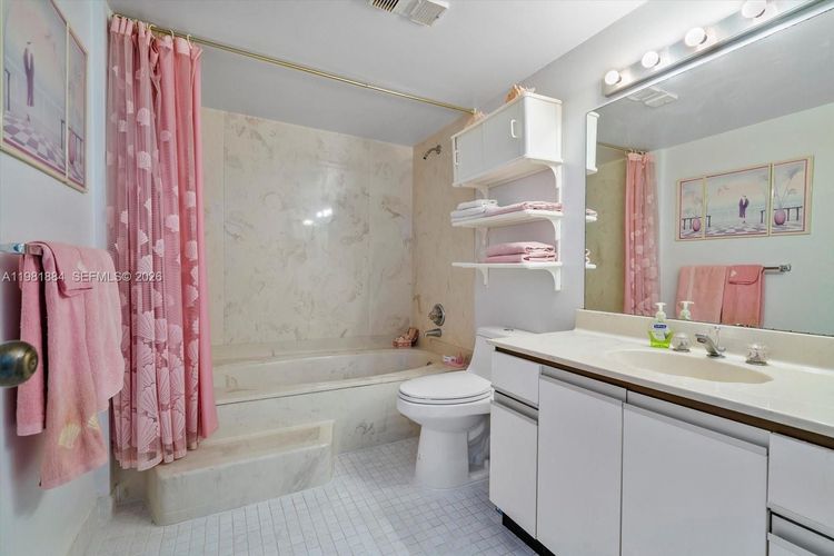 Fairview House #S-707 image #18