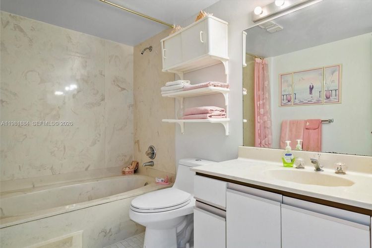 Fairview House #S-707 image #19