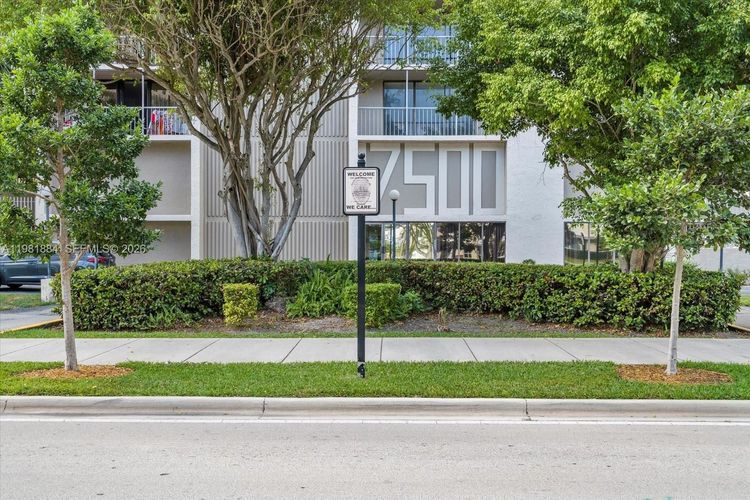 Fairview House #S-707 image #26