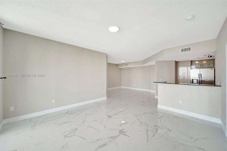360 Condo #1001 image #11