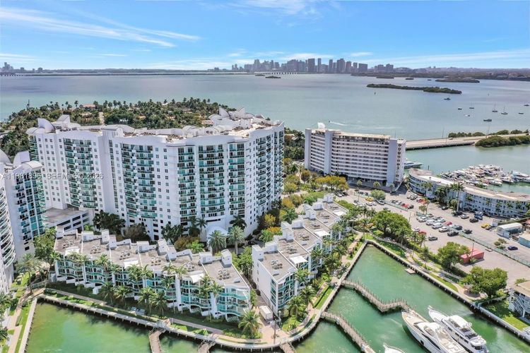 360 Condo #1001 image #36