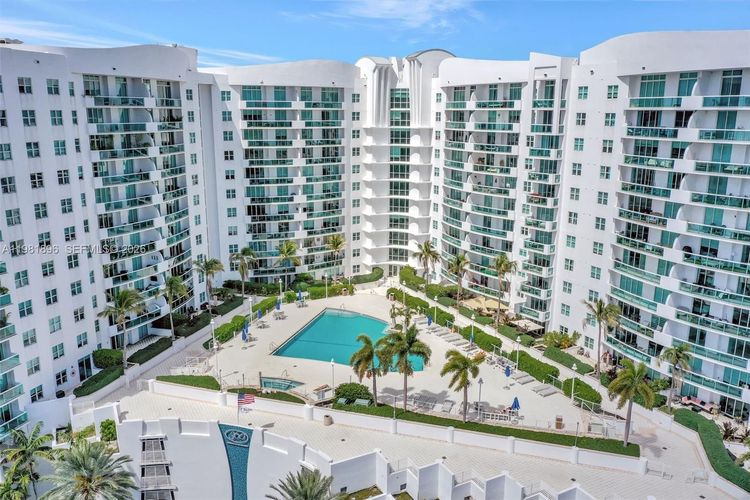 360 Condo #1001 image #41