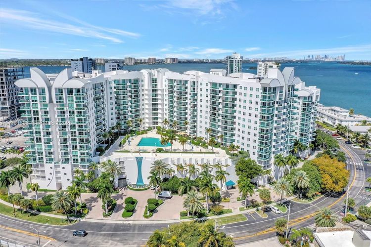 360 Condo #1001 image #43