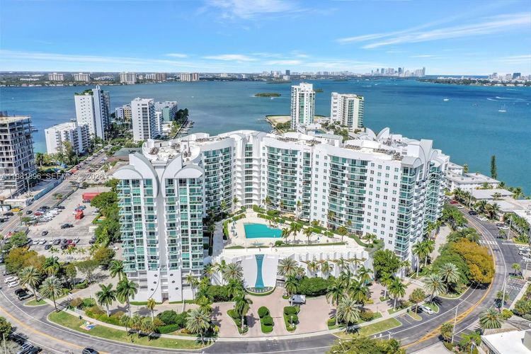 360 Condo #1001 image #46