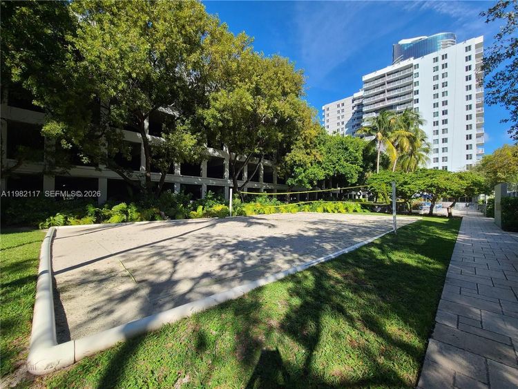 Madison Downtown #W-605 image #18