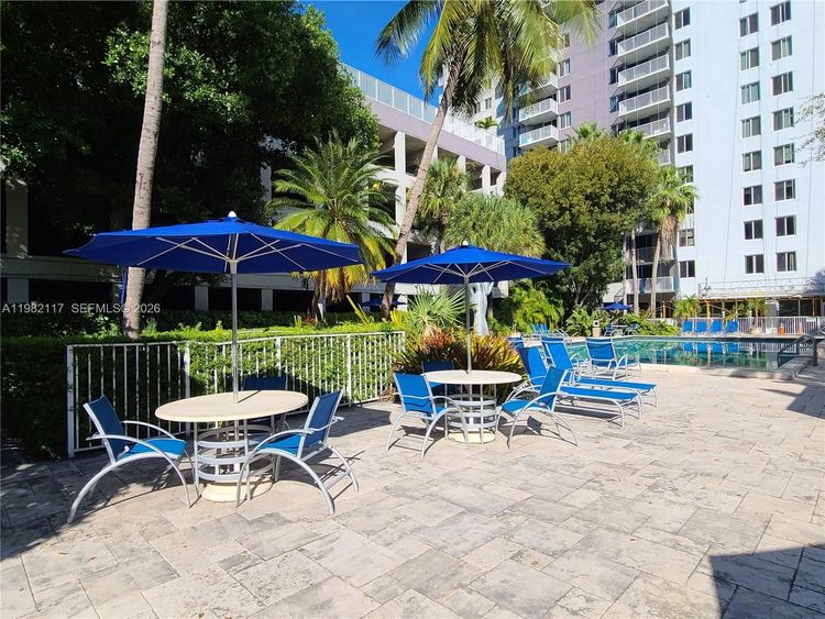 Madison Downtown #W-605 image #22