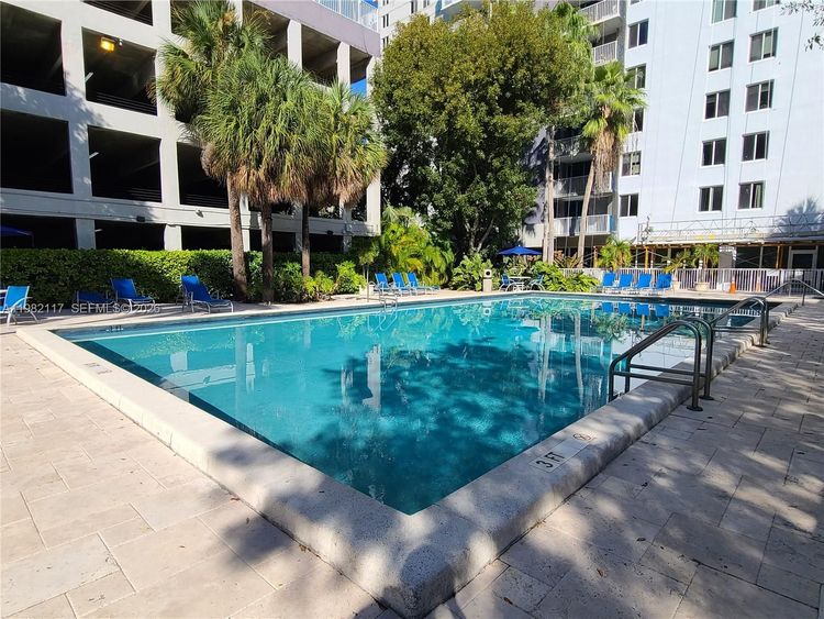 Madison Downtown #W-605 image #23