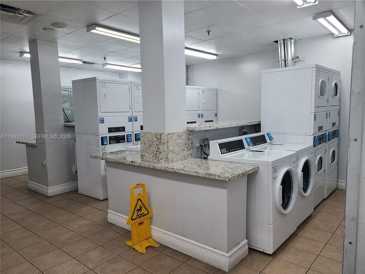 Madison Downtown #W-605 image #30