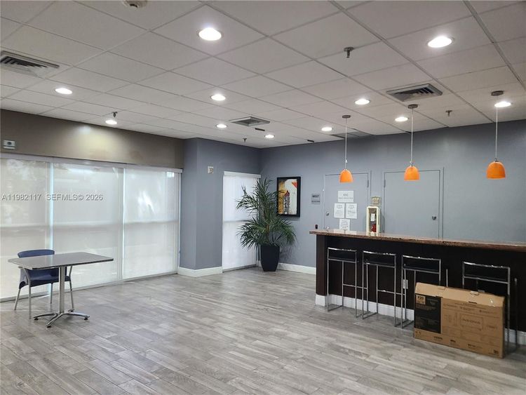 Madison Downtown #W-605 image #36