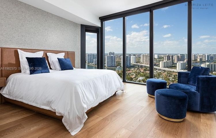 Porsche Design Tower #3005 image #31