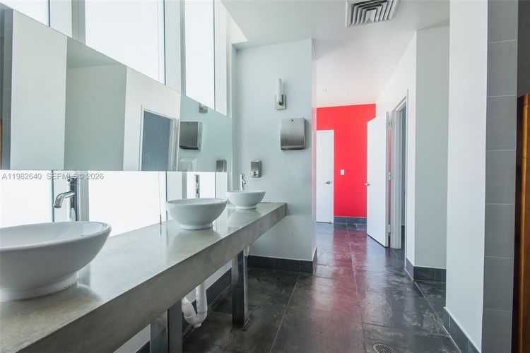 Loft Downtown II #1915 image #31