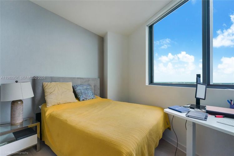 Paraiso Bayviews #1901 image #10