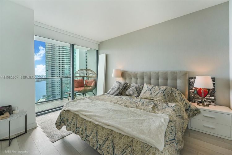 Paraiso Bayviews #1901 image #8