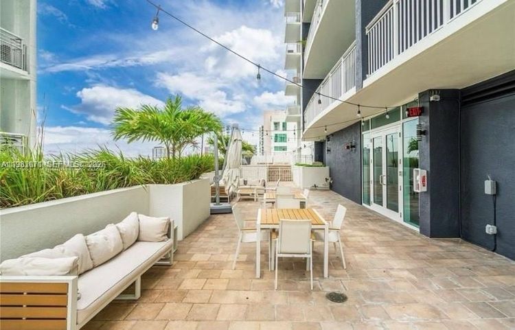 Uptown Lofts #1008 image #12