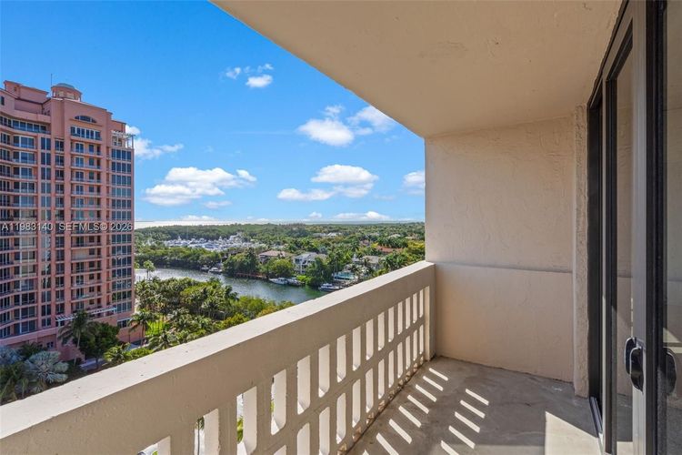 Gables Waterway Towers #1216 image #31