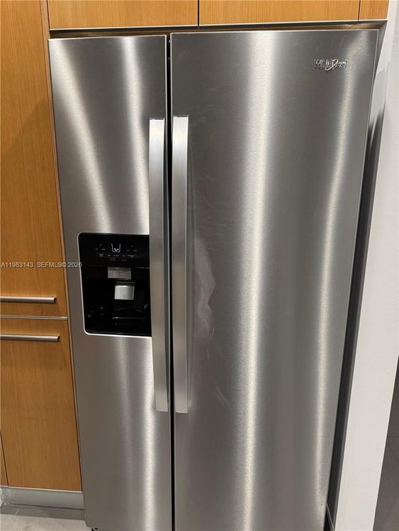 Avenue 1060 Brickell #1707 image #10