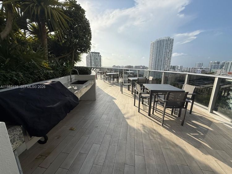 Aria on the Bay #3300 image #48