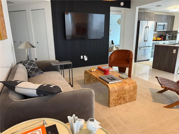 Aria on the Bay #3300 image #6