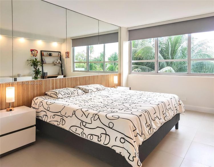 Flamingo South Beach #330S image #19