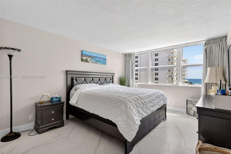 Trafalgar Towers #601 image #15