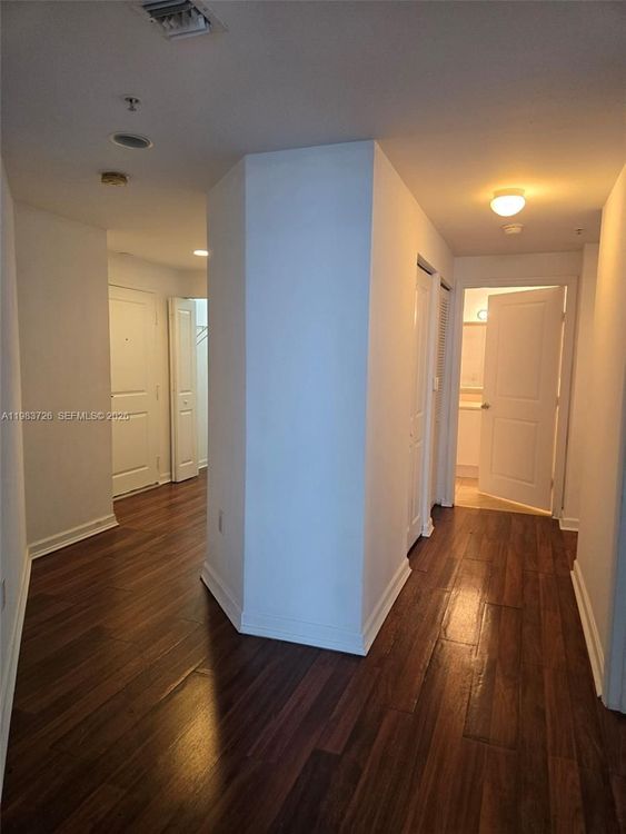 360 Condo #510 image #10