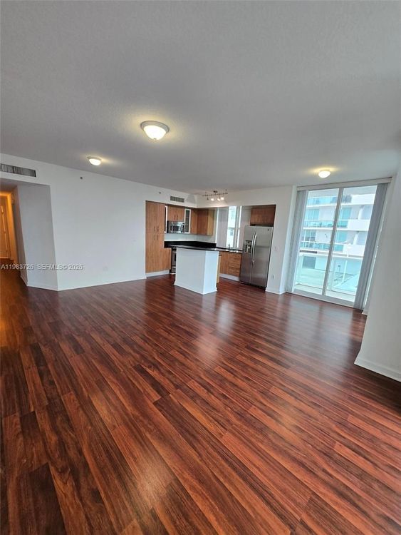 360 Condo #510 image #13