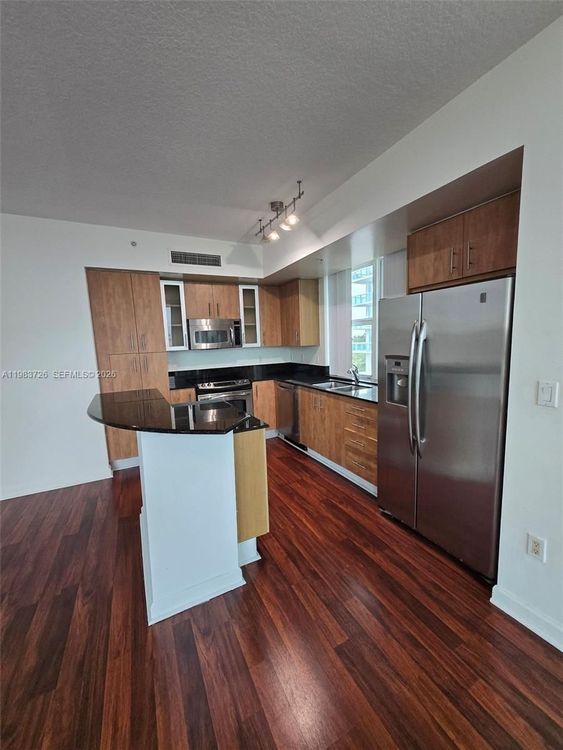 360 Condo #510 image #14