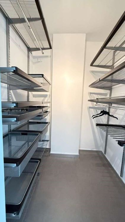 Oceanview #905 image #12