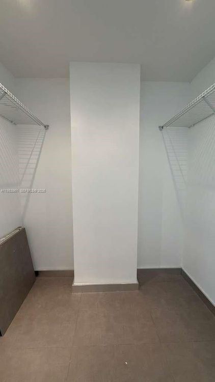 Oceanview #905 image #13